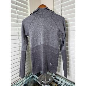 RBX Seamless Athletic Hoodie Pullover Gray Medium Thumbholes Performance Unisex